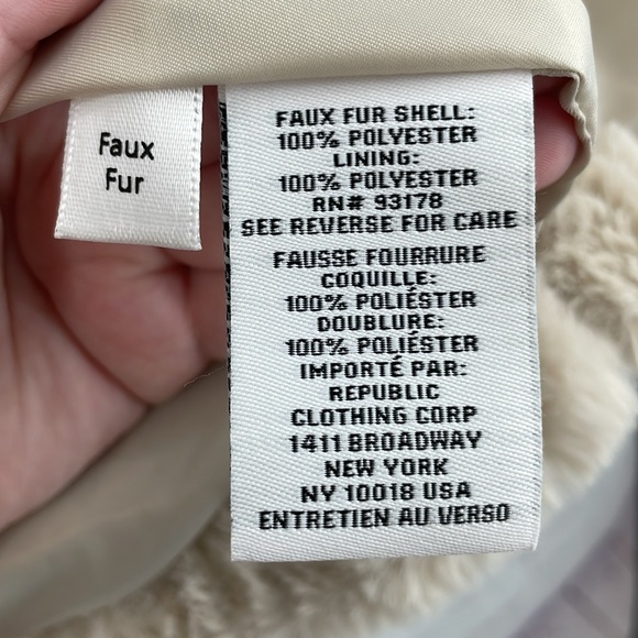 Never Worn Faux Fur M Magaschoni Zip Up Elastic Bottom Beige Fluffy Soft Coat - Picture 8 of 10